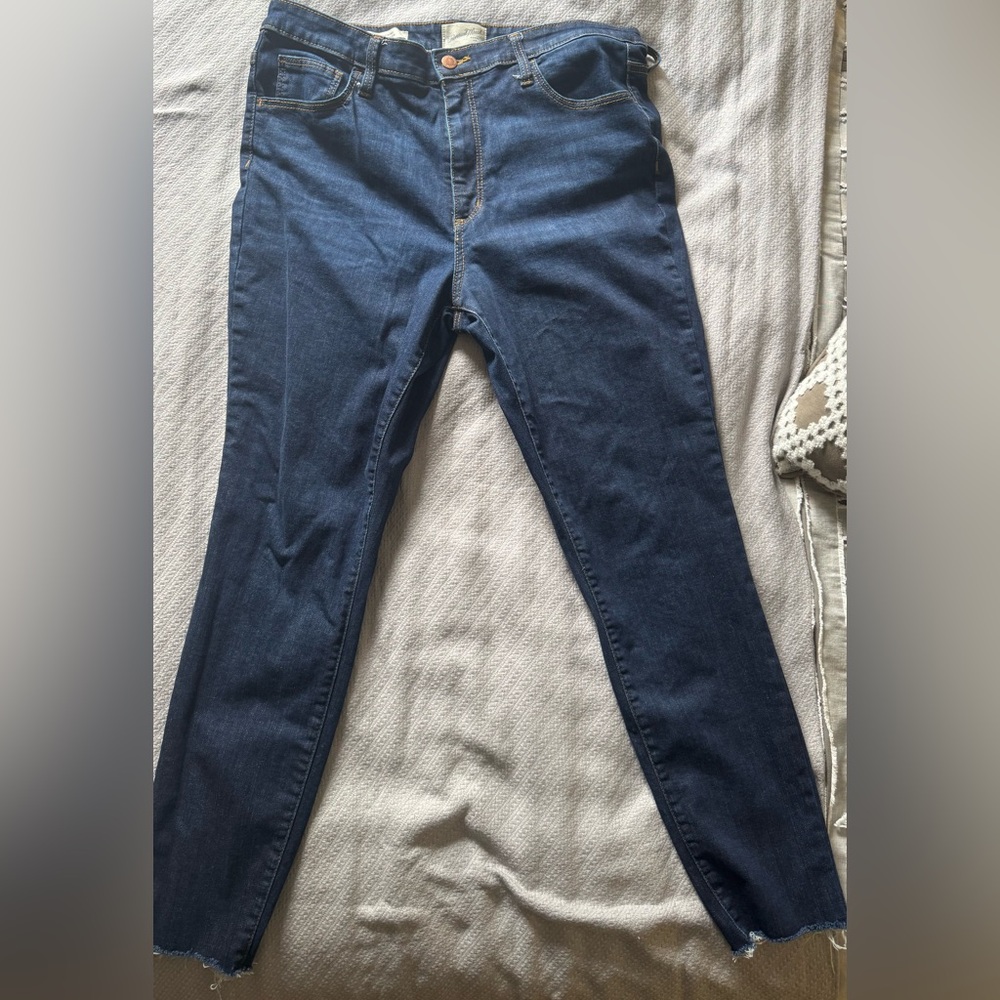 Universal Thread Dark Blue Straight Leg Jeans